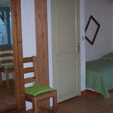 Salomony Chambre D'Hotes Marcols-les-Eaux Екстер'єр фото