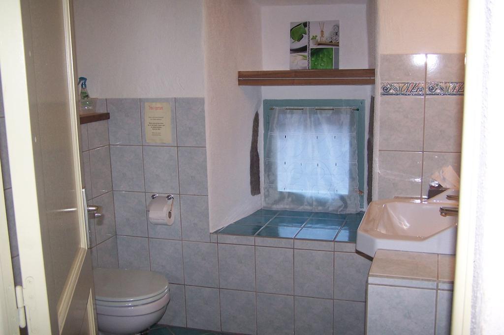 Salomony Chambre D'Hotes Marcols-les-Eaux Номер фото