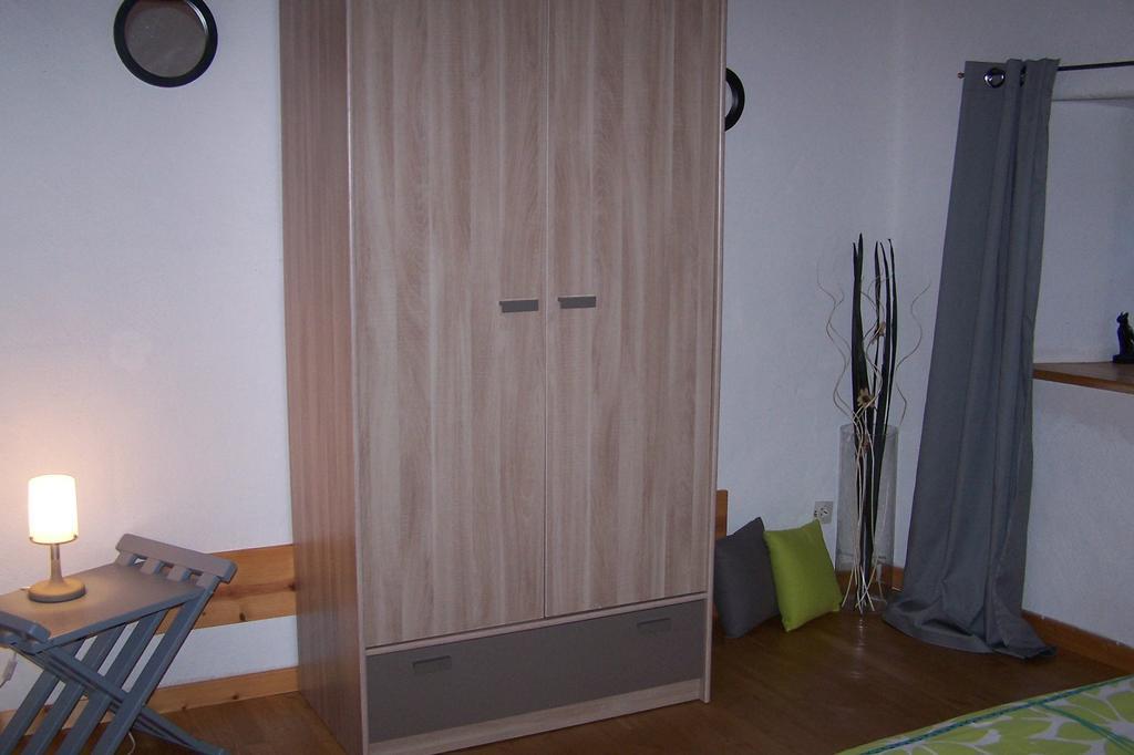 Salomony Chambre D'Hotes Marcols-les-Eaux Номер фото